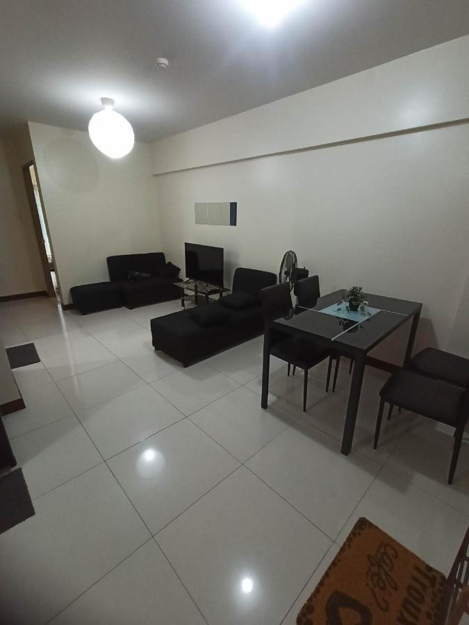 Acacia Estates Taguig Aparthotel Manila Exterior photo